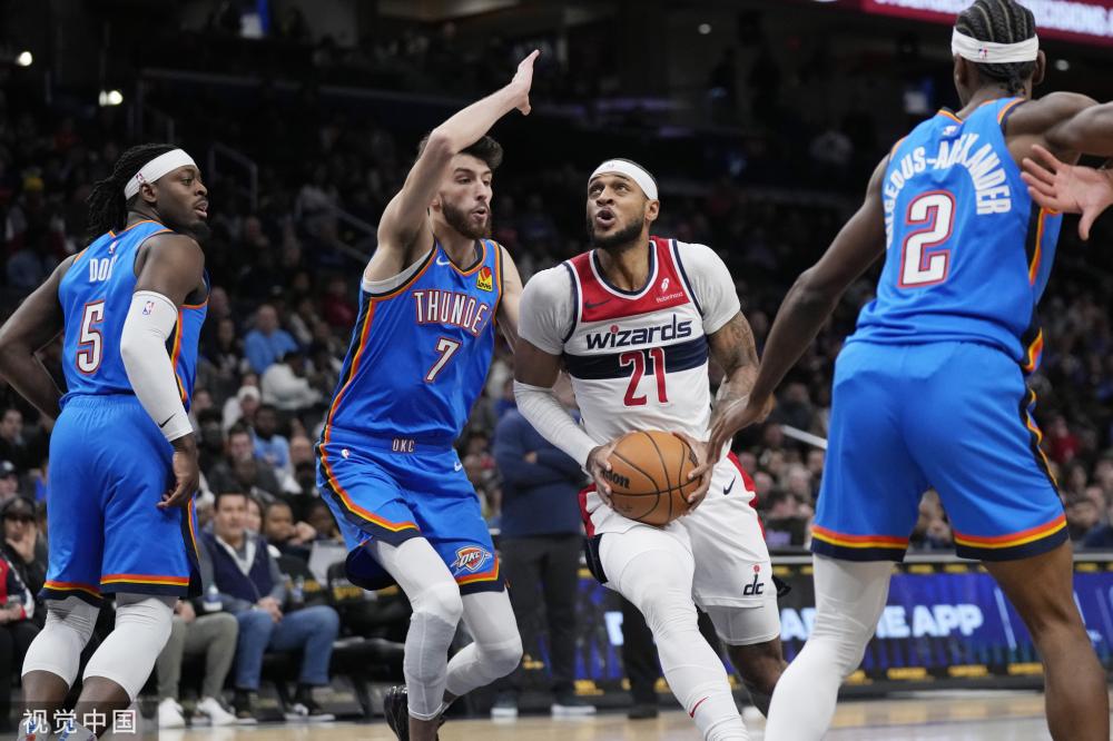 仅成功跻身 仅成功跻身