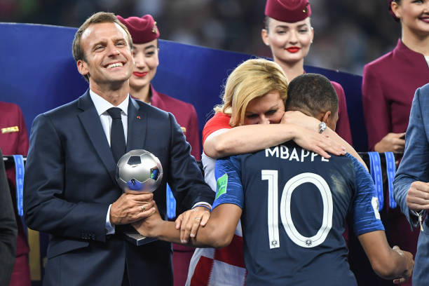 教练不仅扮 教练不仅扮